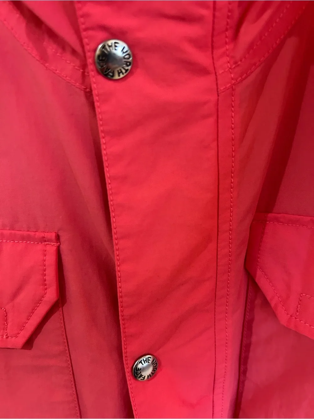Men's Gucci X Northface, techno lightweight windbreaker size medium NWT